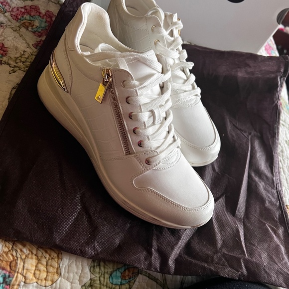 Aldo platform sneakers - Picture 4 of 4